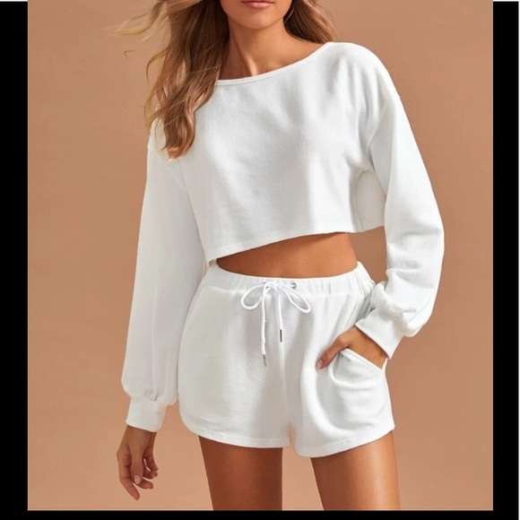 Drop Shoulder Crop Top & Short Pajama set - Picture 3 of 5